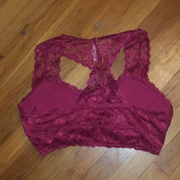 NWOT ZENANA OUTFITERS BRALETTE - Picture 2 of 3